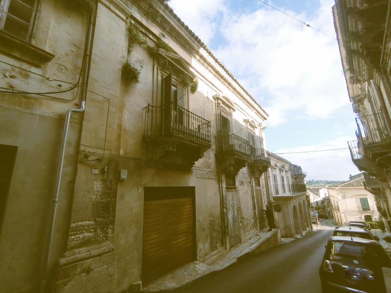 Casa Regina 2